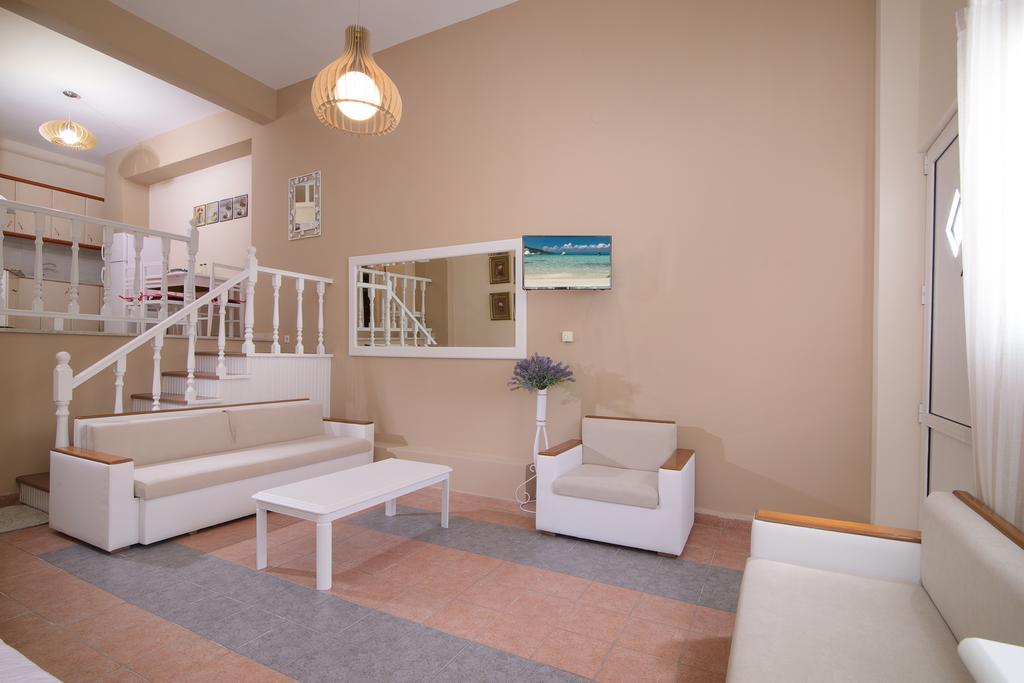 Family Inn Apartments&suites Neos Marmaras Extérieur photo