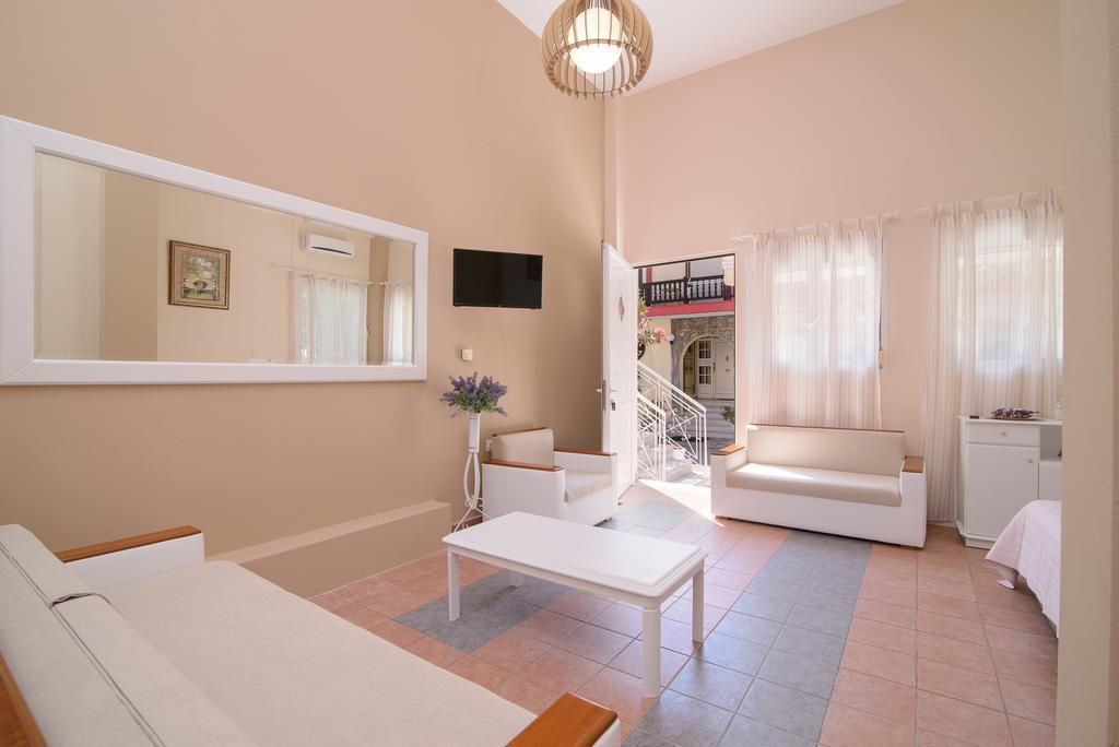 Family Inn Apartments&suites Neos Marmaras Extérieur photo